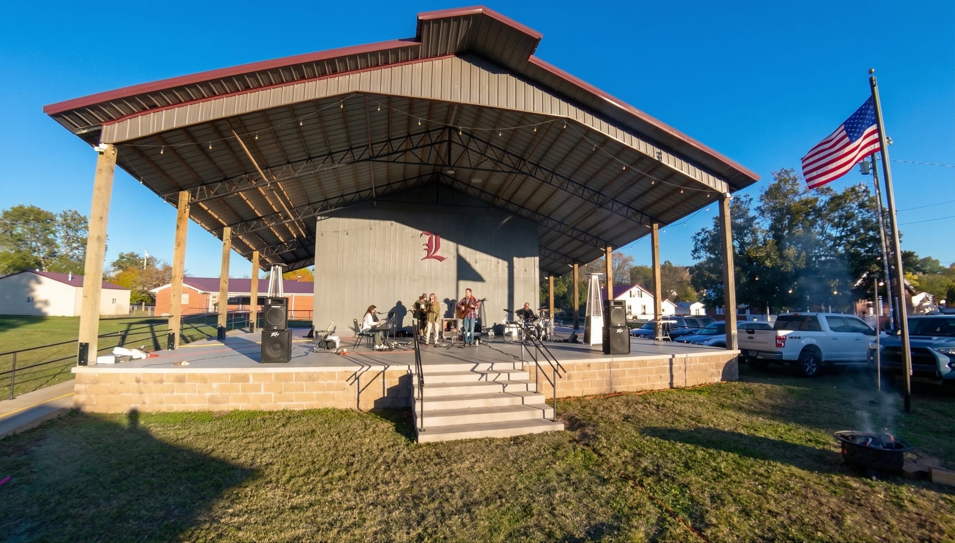 Live Music at the Stage